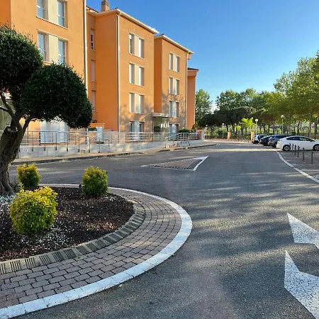La Bovila With Exceptional Yard Appartement *