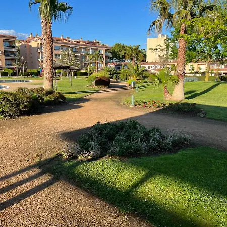 La Bovila With Exceptional Yard * פלטחה ד'ארו